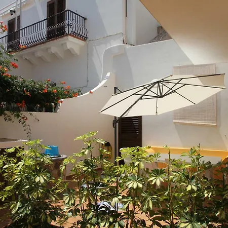 Corinto - Il Palmento Apartment Canneto (Lipari)